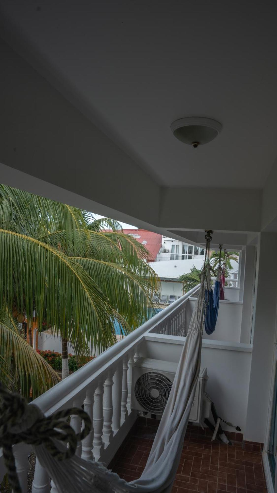 3 Banderas Manzanillo Del Mar